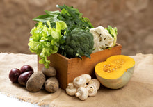 Load image into Gallery viewer, Organic Just Vege Bounty Box $40